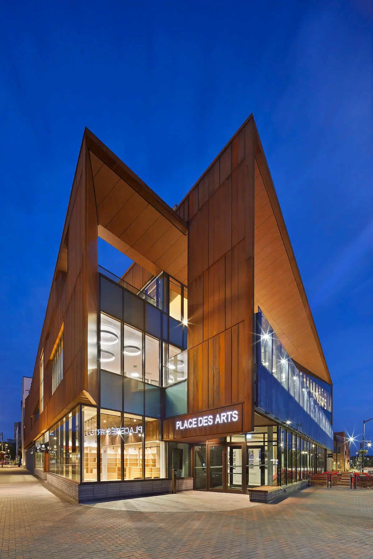 Place des Arts du Grand Sudbury_02